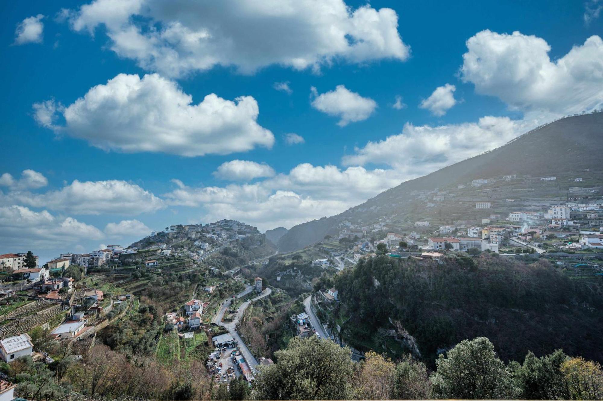 Colpo Dali Amazing View In Ravello Villa Exterior foto