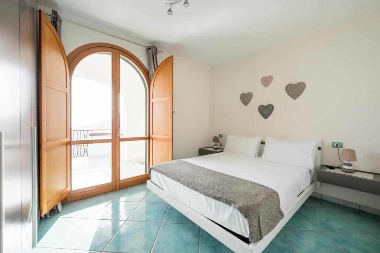 Colpo Dali Amazing View In Ravello Villa Exterior foto